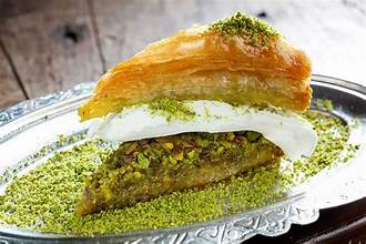 🥮 Baklavas artisanaux – Miel, Pistache..